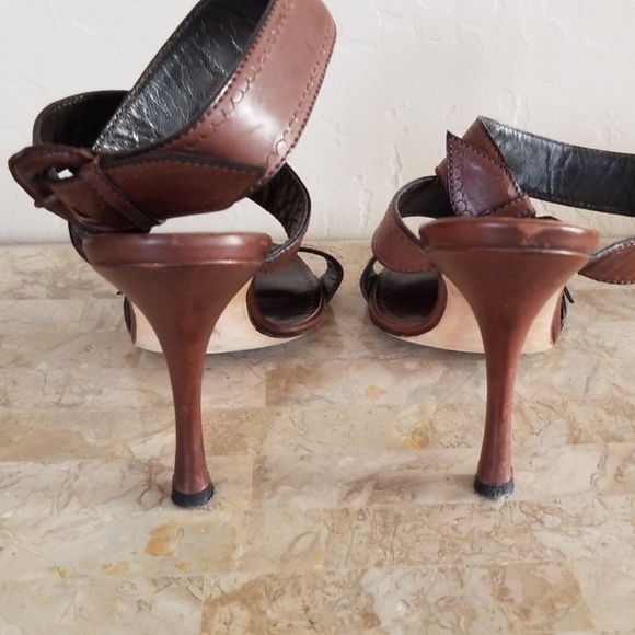 Authentic Manolo Blahnik Chocolate Ankle Wrap Heel - Picture 5 of 7